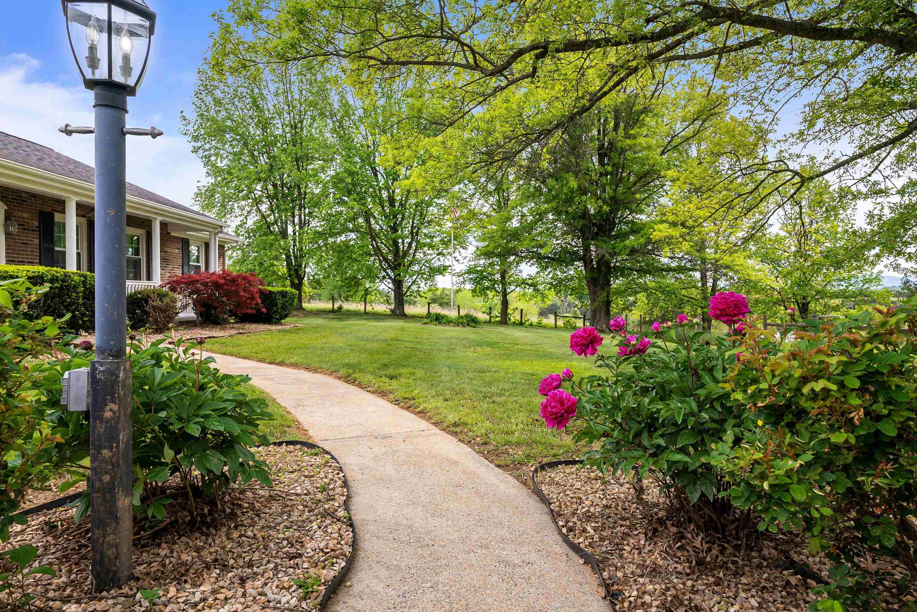 816 TODD RD, MOUNT SIDNEY, Virginia 24467, 3 Bedrooms Bedrooms, ,2 BathroomsBathrooms,Residential,26C-(1)-3 5.03 ROBERT L & ALTON C MAXWELL LAND,816 TODD RD,664790 MLS # 664790