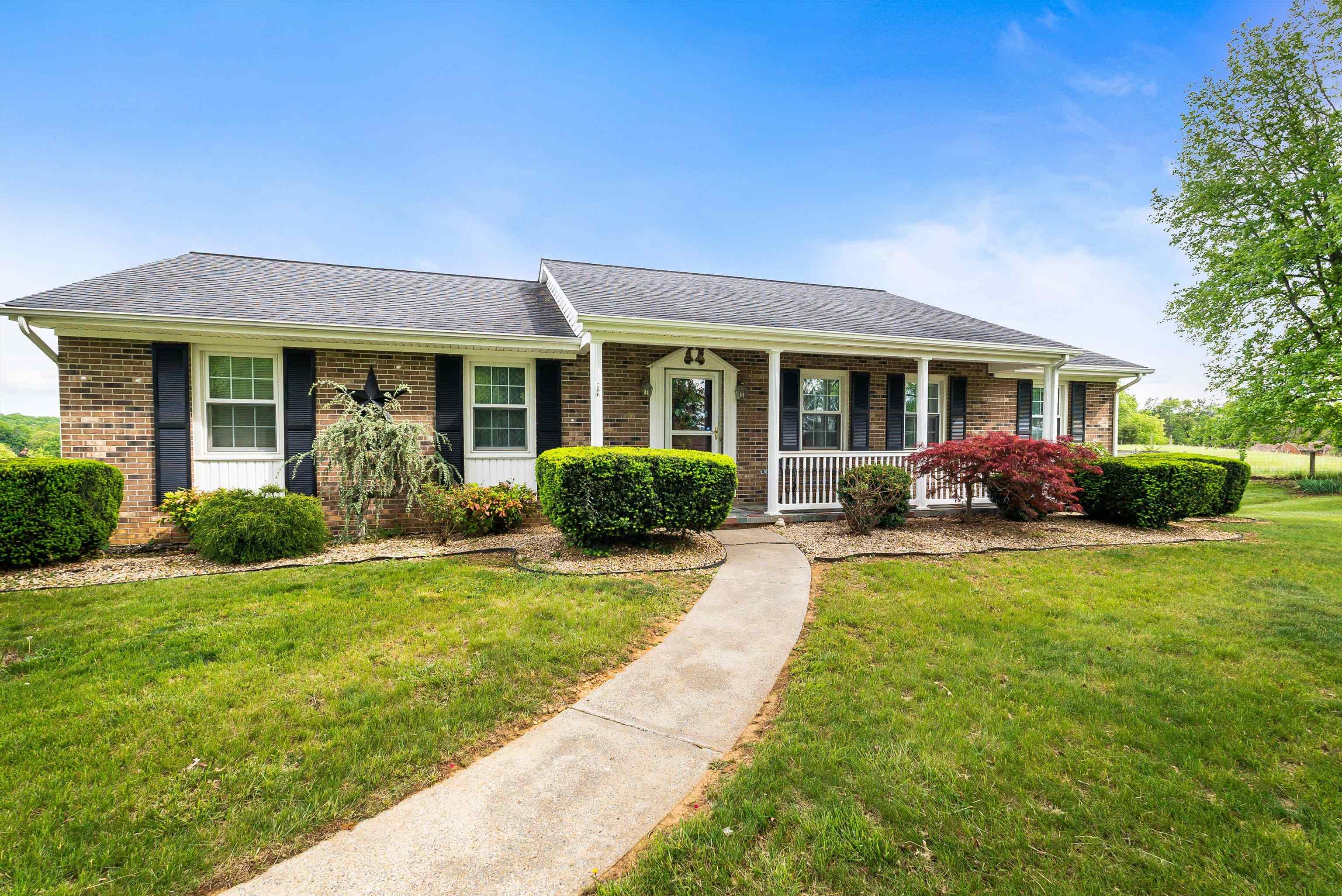 816 TODD RD, MOUNT SIDNEY, Virginia 24467, 3 Bedrooms Bedrooms, ,2 BathroomsBathrooms,Residential,26C-(1)-3 5.03 ROBERT L & ALTON C MAXWELL LAND,816 TODD RD,664790 MLS # 664790