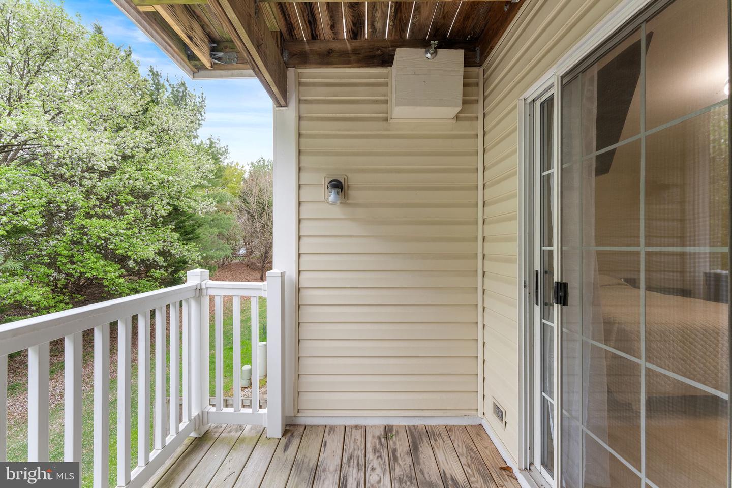 46930 COURTYARD SQ, STERLING, Virginia 20164, 2 Bedrooms Bedrooms, ,2 BathroomsBathrooms,Residential,For sale,46930 COURTYARD SQ,VALO2092984 MLS # VALO2092984