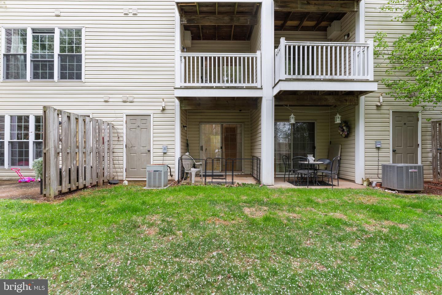 46930 COURTYARD SQ, STERLING, Virginia 20164, 2 Bedrooms Bedrooms, ,2 BathroomsBathrooms,Residential,For sale,46930 COURTYARD SQ,VALO2092984 MLS # VALO2092984