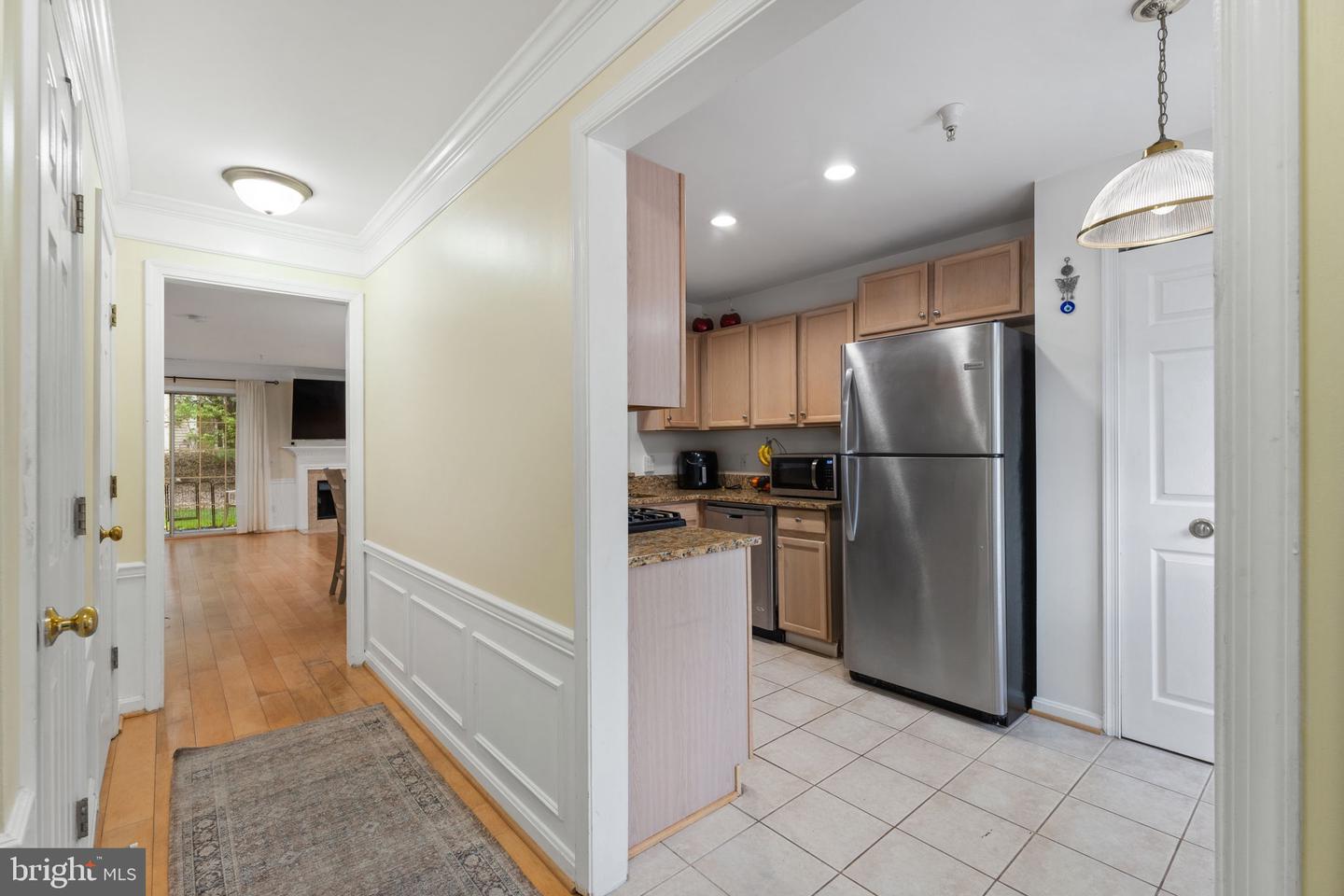 46930 COURTYARD SQ, STERLING, Virginia 20164, 2 Bedrooms Bedrooms, ,2 BathroomsBathrooms,Residential,For sale,46930 COURTYARD SQ,VALO2092984 MLS # VALO2092984