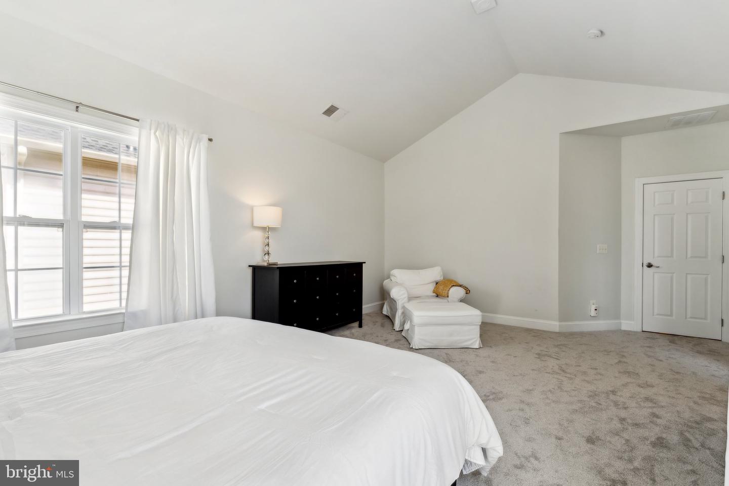 22634 TIVOLI LN, ASHBURN, Virginia 20148, 5 Bedrooms Bedrooms, ,3 BathroomsBathrooms,Residential,For sale,22634 TIVOLI LN,VALO2093246 MLS # VALO2093246