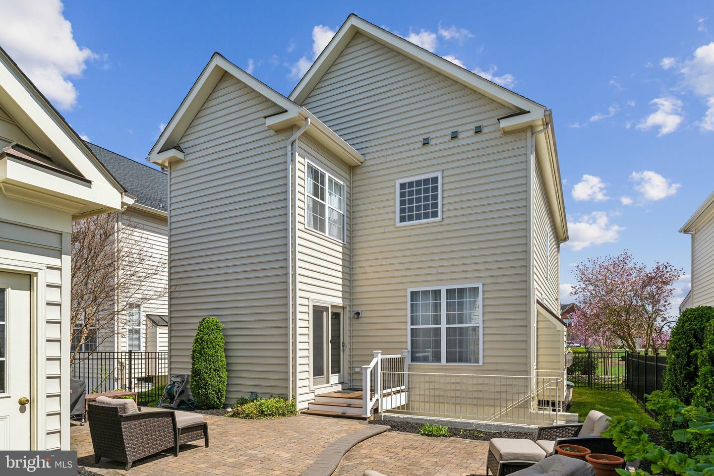 22634 TIVOLI LN, ASHBURN, Virginia 20148, 5 Bedrooms Bedrooms, ,3 BathroomsBathrooms,Residential,For sale,22634 TIVOLI LN,VALO2093246 MLS # VALO2093246