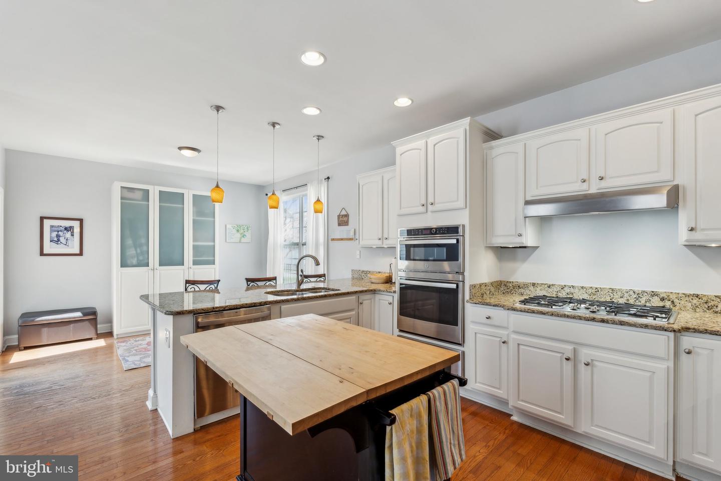22634 TIVOLI LN, ASHBURN, Virginia 20148, 5 Bedrooms Bedrooms, ,3 BathroomsBathrooms,Residential,For sale,22634 TIVOLI LN,VALO2093246 MLS # VALO2093246