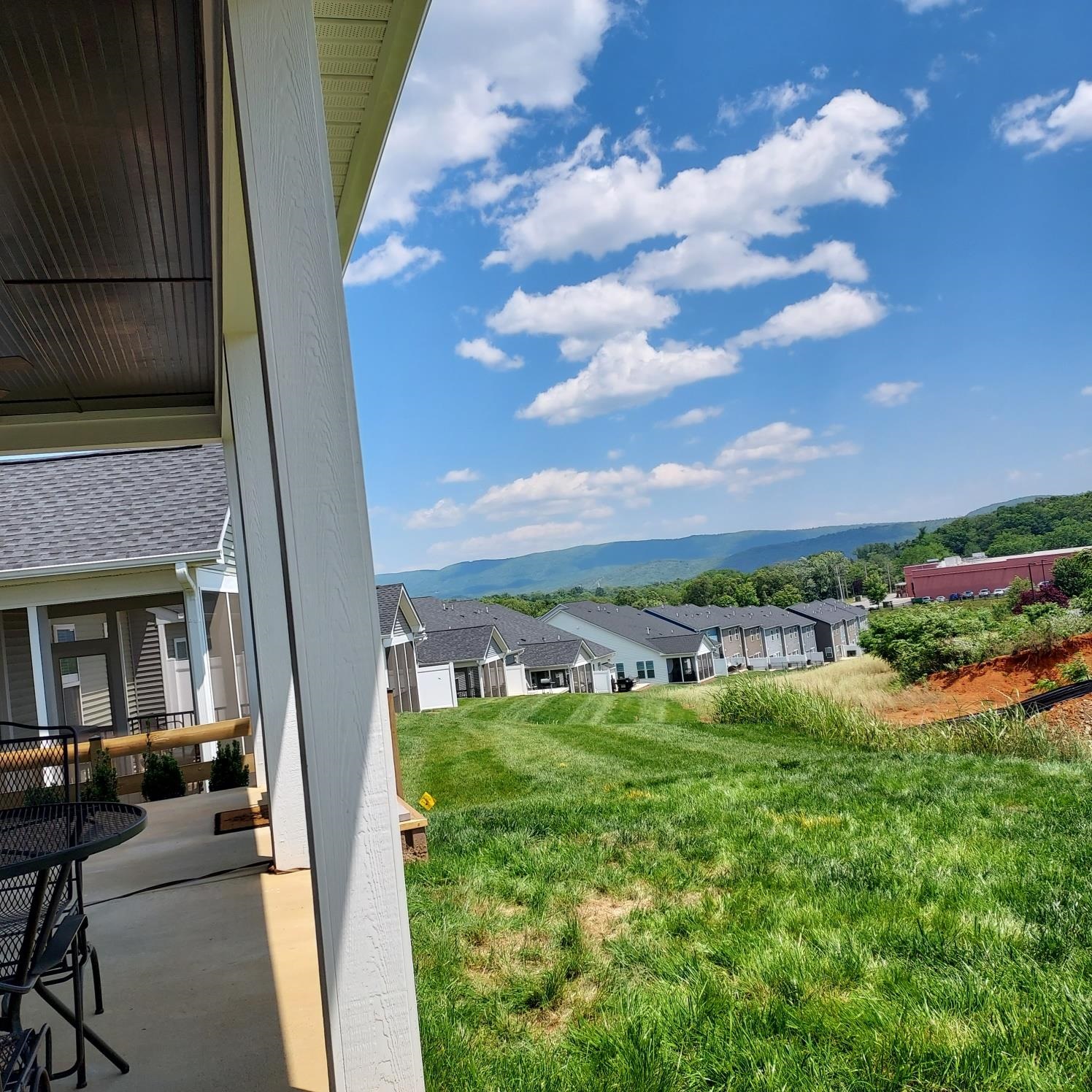 237 RIDGELINE DR, WAYNESBORO, Virginia 22980, 3 Bedrooms Bedrooms, ,2 BathroomsBathrooms,Residential,237 RIDGELINE DR,664801 MLS # 664801