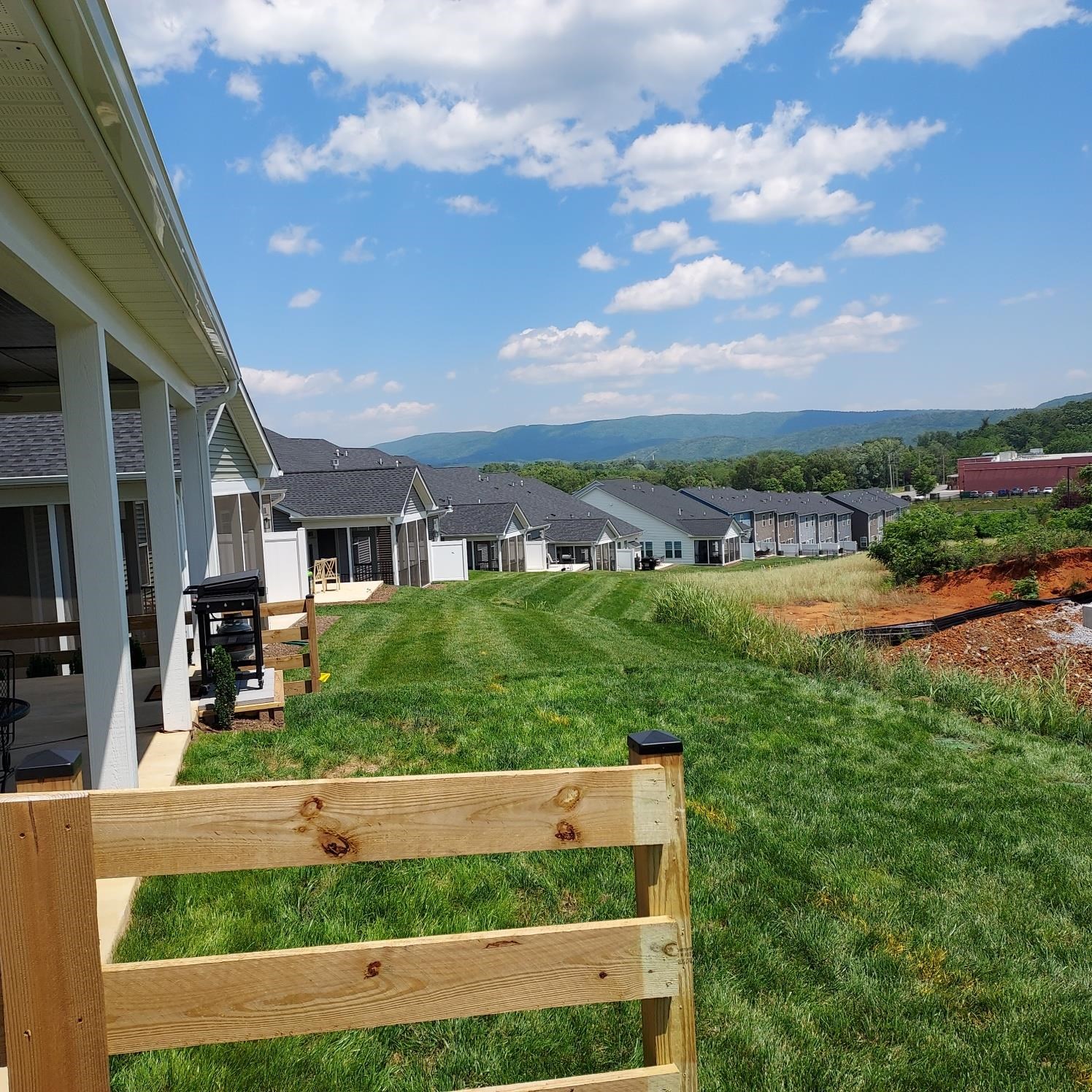 237 RIDGELINE DR, WAYNESBORO, Virginia 22980, 3 Bedrooms Bedrooms, ,2 BathroomsBathrooms,Residential,237 RIDGELINE DR,664801 MLS # 664801