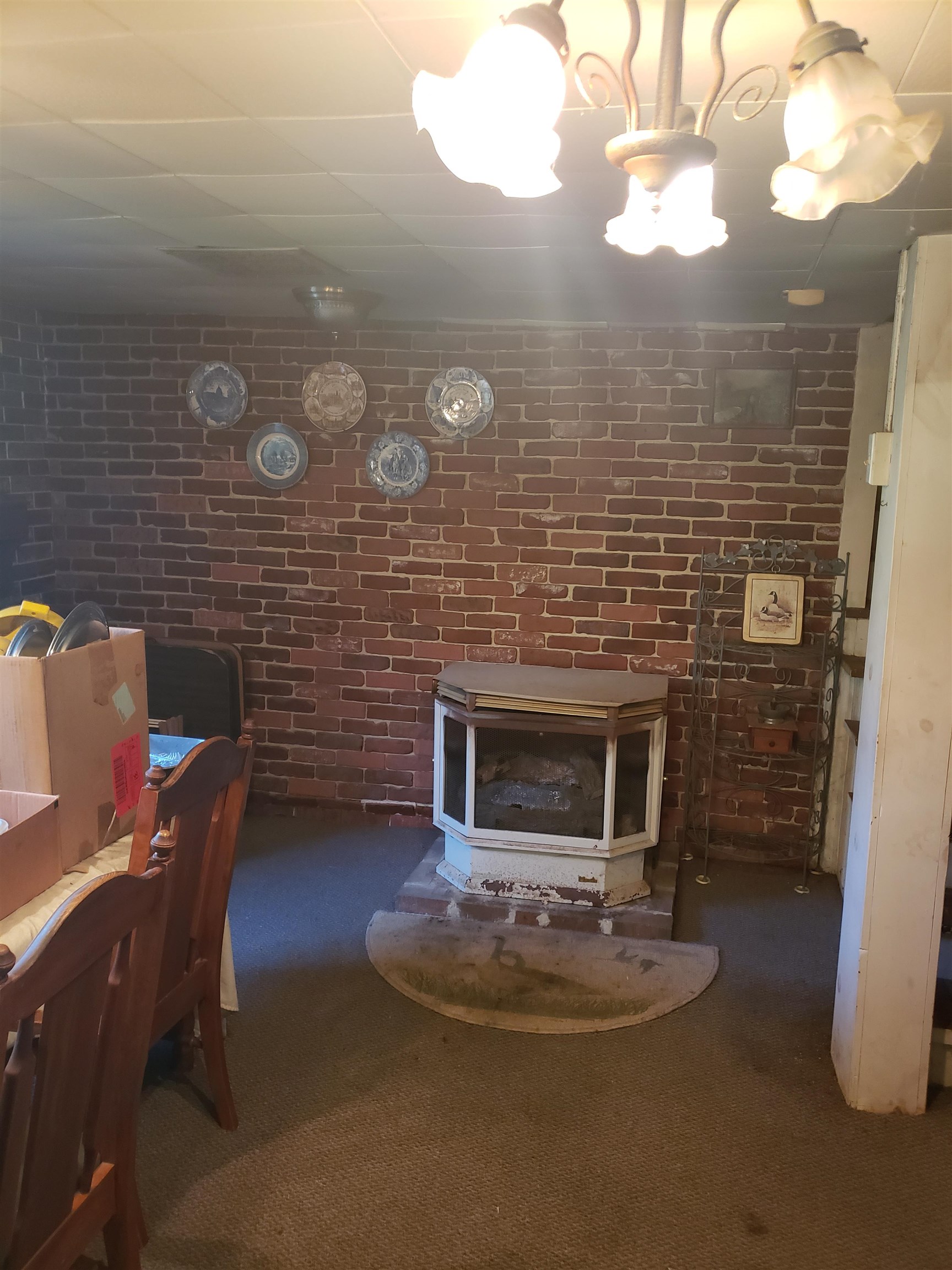 5482 JACKSON RIVER TPKE, HOT SPRINGS, Virginia 24445, 4 Bedrooms Bedrooms, ,2 BathroomsBathrooms,Residential,Gray House,5482 JACKSON RIVER TPKE,664812 MLS # 664812