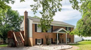 146 HARPER ST, WEYERS CAVE, Virginia 24486, 3 Bedrooms Bedrooms, ,1 BathroomBathrooms,Residential,146 HARPER ST,664815 MLS # 664815