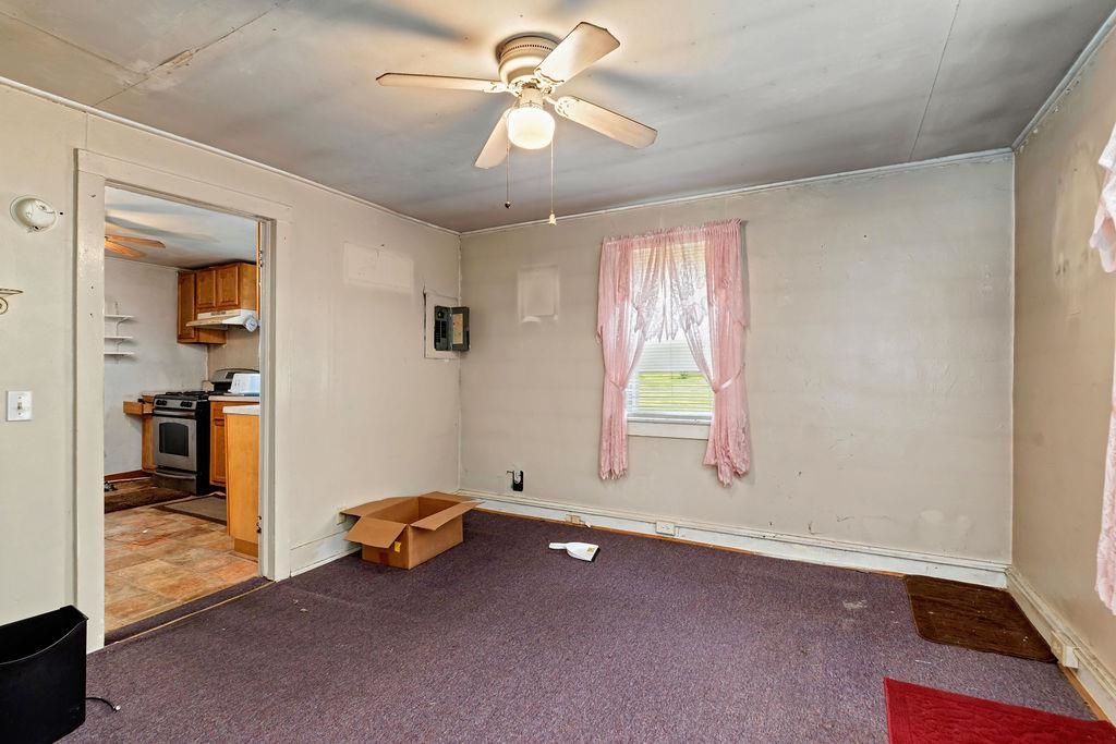 267 SHILOH AVE, WAYNESBORO, Virginia 22980, 2 Bedrooms Bedrooms, ,1 BathroomBathrooms,Residential,267 SHILOH AVE,664816 MLS # 664816