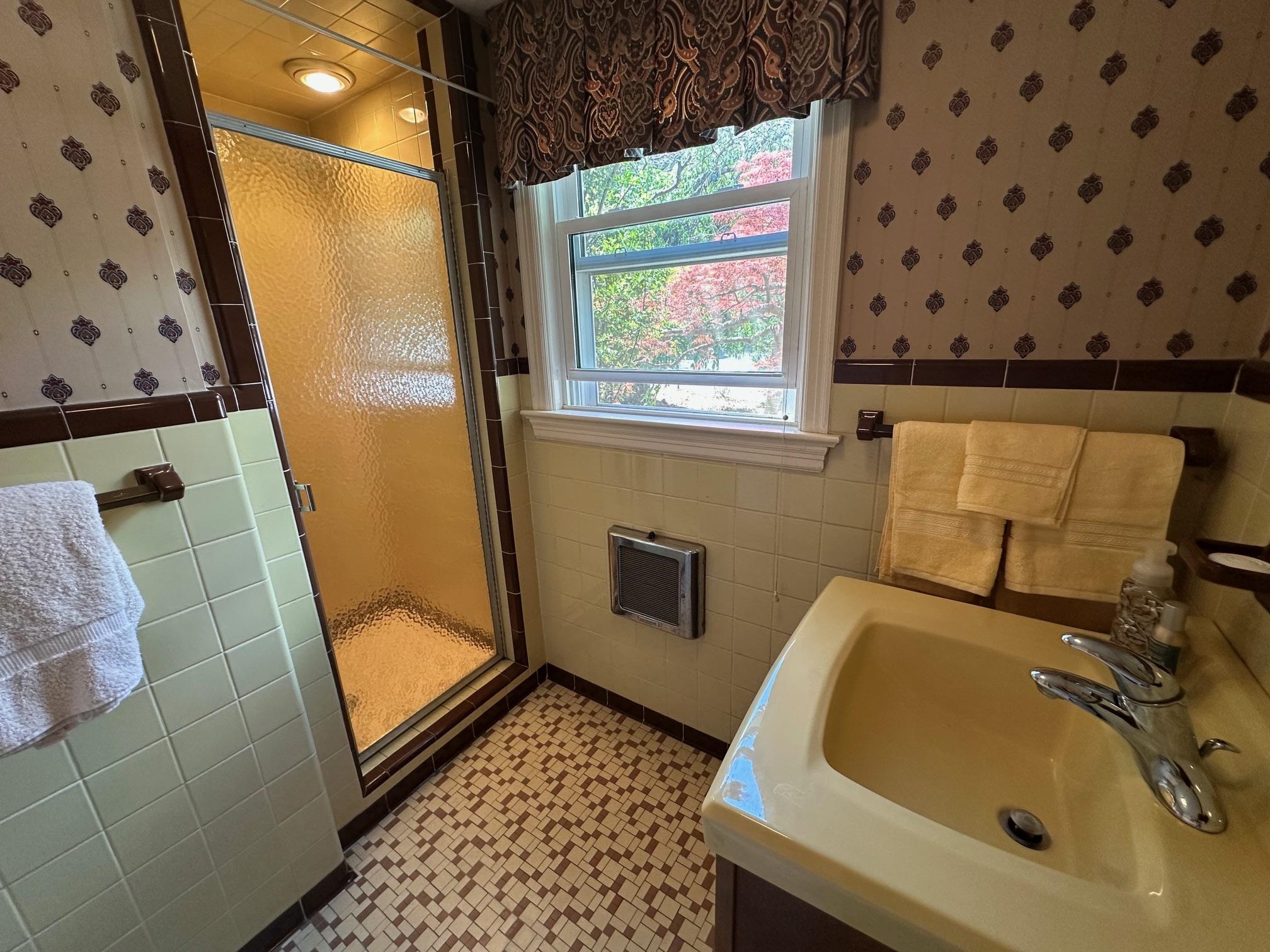 188 MIDDLEBROOK RD, STAUNTON, Virginia 24401, 3 Bedrooms Bedrooms, ,3 BathroomsBathrooms,Residential,Classic Mid-Century 4-level split on 11.3 acres, w,188 MIDDLEBROOK RD,664822 MLS # 664822