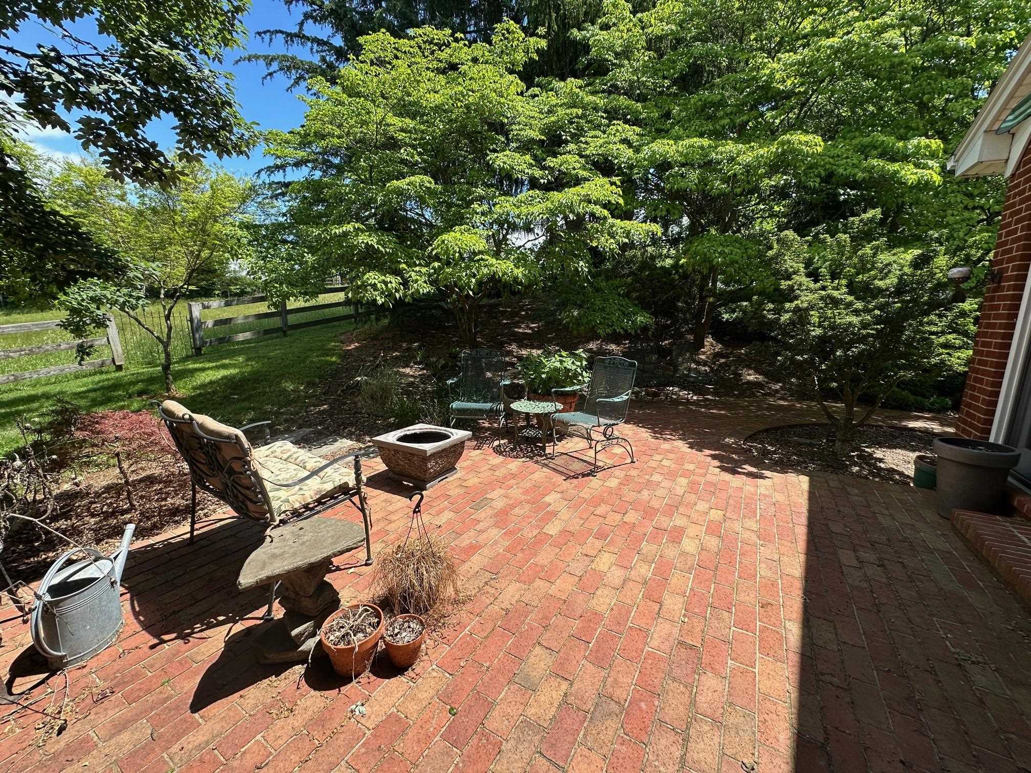 188 MIDDLEBROOK RD, STAUNTON, Virginia 24401, 3 Bedrooms Bedrooms, ,3 BathroomsBathrooms,Residential,Classic Mid-Century 4-level split on 11.3 acres, w,188 MIDDLEBROOK RD,664822 MLS # 664822
