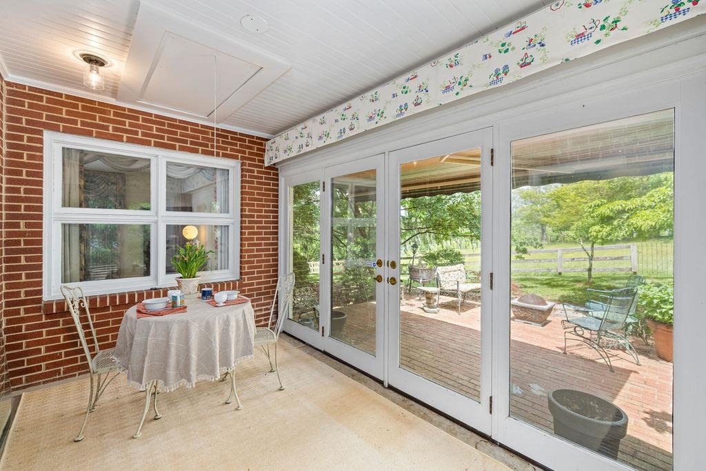 188 MIDDLEBROOK RD, STAUNTON, Virginia 24401, 3 Bedrooms Bedrooms, ,3 BathroomsBathrooms,Residential,Classic Mid-Century 4-level split on 11.3 acres, w,188 MIDDLEBROOK RD,664822 MLS # 664822