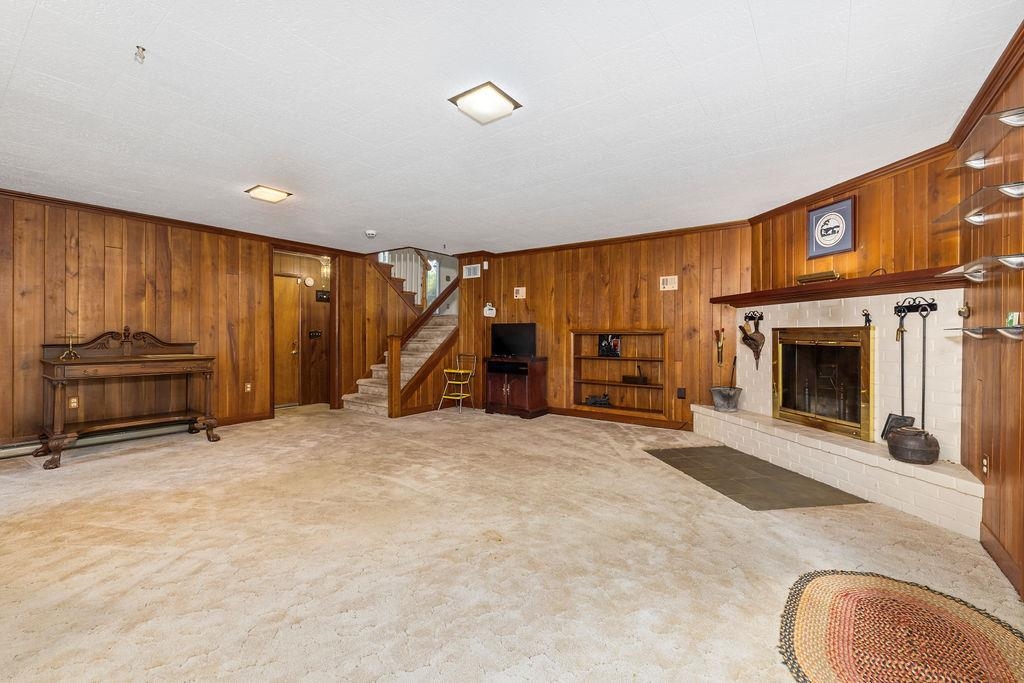 188 MIDDLEBROOK RD, STAUNTON, Virginia 24401, 3 Bedrooms Bedrooms, ,3 BathroomsBathrooms,Residential,Classic Mid-Century 4-level split on 11.3 acres, w,188 MIDDLEBROOK RD,664822 MLS # 664822