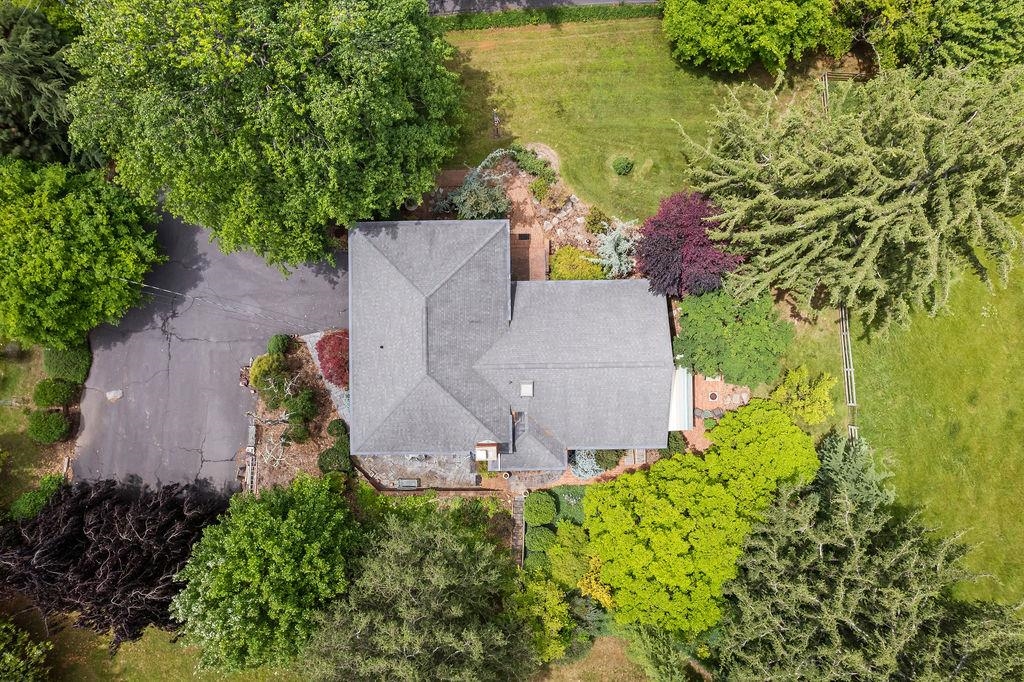 188 MIDDLEBROOK RD, STAUNTON, Virginia 24401, 3 Bedrooms Bedrooms, ,3 BathroomsBathrooms,Residential,Classic Mid-Century 4-level split on 11.3 acres, w,188 MIDDLEBROOK RD,664822 MLS # 664822