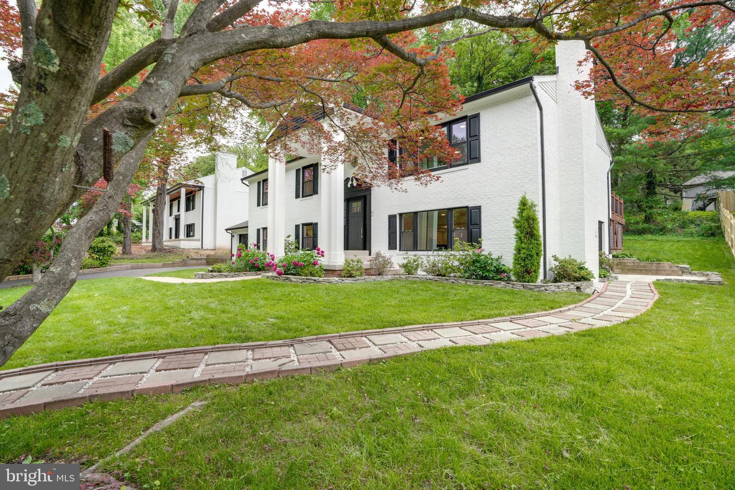 7425 SHREVE RD, FALLS CHURCH, Virginia 22043, 5 Bedrooms Bedrooms, ,3 BathroomsBathrooms,Residential,For sale,7425 SHREVE RD,VAFX2233280 MLS # VAFX2233280