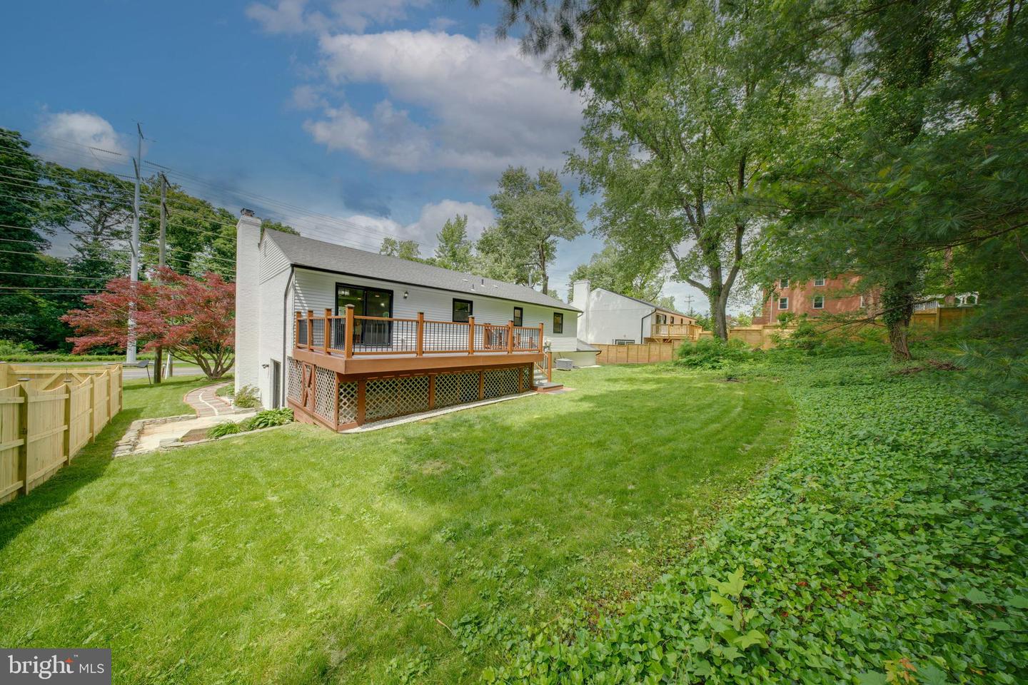 7425 SHREVE RD, FALLS CHURCH, Virginia 22043, 5 Bedrooms Bedrooms, ,3 BathroomsBathrooms,Residential,For sale,7425 SHREVE RD,VAFX2233280 MLS # VAFX2233280