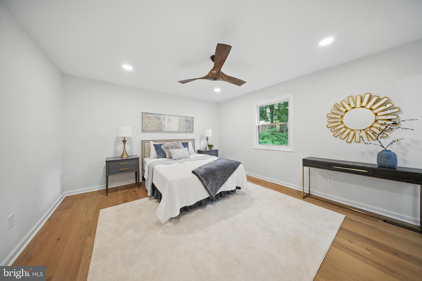 7425 SHREVE RD, FALLS CHURCH, Virginia 22043, 5 Bedrooms Bedrooms, ,3 BathroomsBathrooms,Residential,For sale,7425 SHREVE RD,VAFX2233280 MLS # VAFX2233280