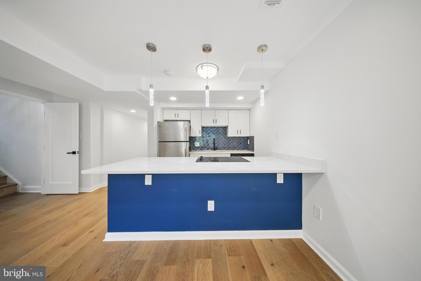 7425 SHREVE RD, FALLS CHURCH, Virginia 22043, 5 Bedrooms Bedrooms, ,3 BathroomsBathrooms,Residential,For sale,7425 SHREVE RD,VAFX2233280 MLS # VAFX2233280