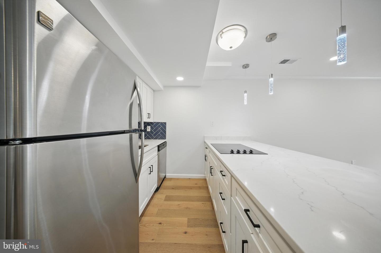 7425 SHREVE RD, FALLS CHURCH, Virginia 22043, 5 Bedrooms Bedrooms, ,3 BathroomsBathrooms,Residential,For sale,7425 SHREVE RD,VAFX2233280 MLS # VAFX2233280