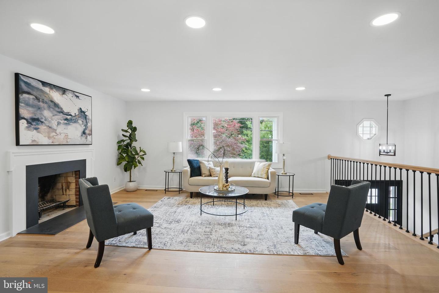 7425 SHREVE RD, FALLS CHURCH, Virginia 22043, 5 Bedrooms Bedrooms, ,3 BathroomsBathrooms,Residential,For sale,7425 SHREVE RD,VAFX2233280 MLS # VAFX2233280
