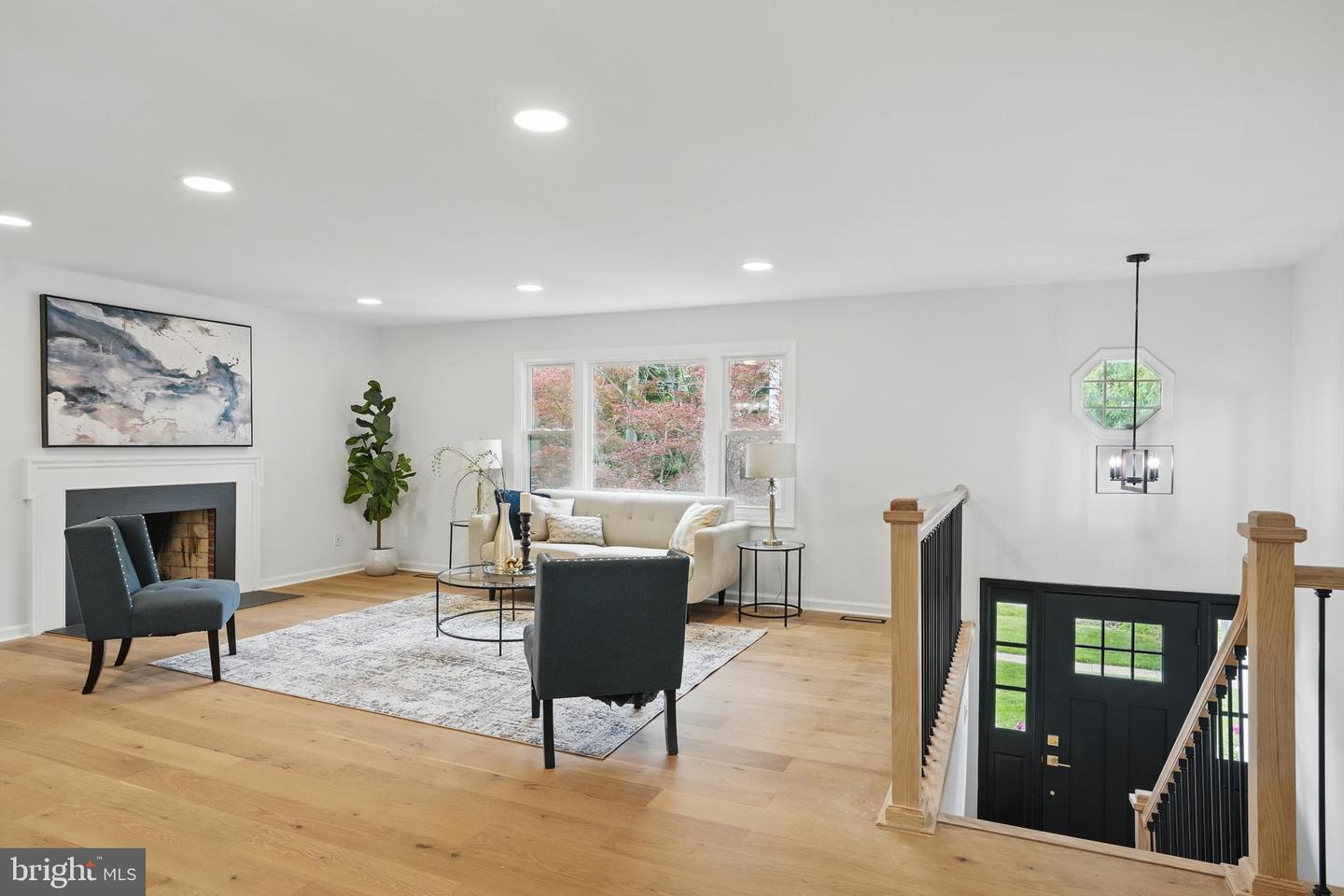7425 SHREVE RD, FALLS CHURCH, Virginia 22043, 5 Bedrooms Bedrooms, ,3 BathroomsBathrooms,Residential,For sale,7425 SHREVE RD,VAFX2233280 MLS # VAFX2233280