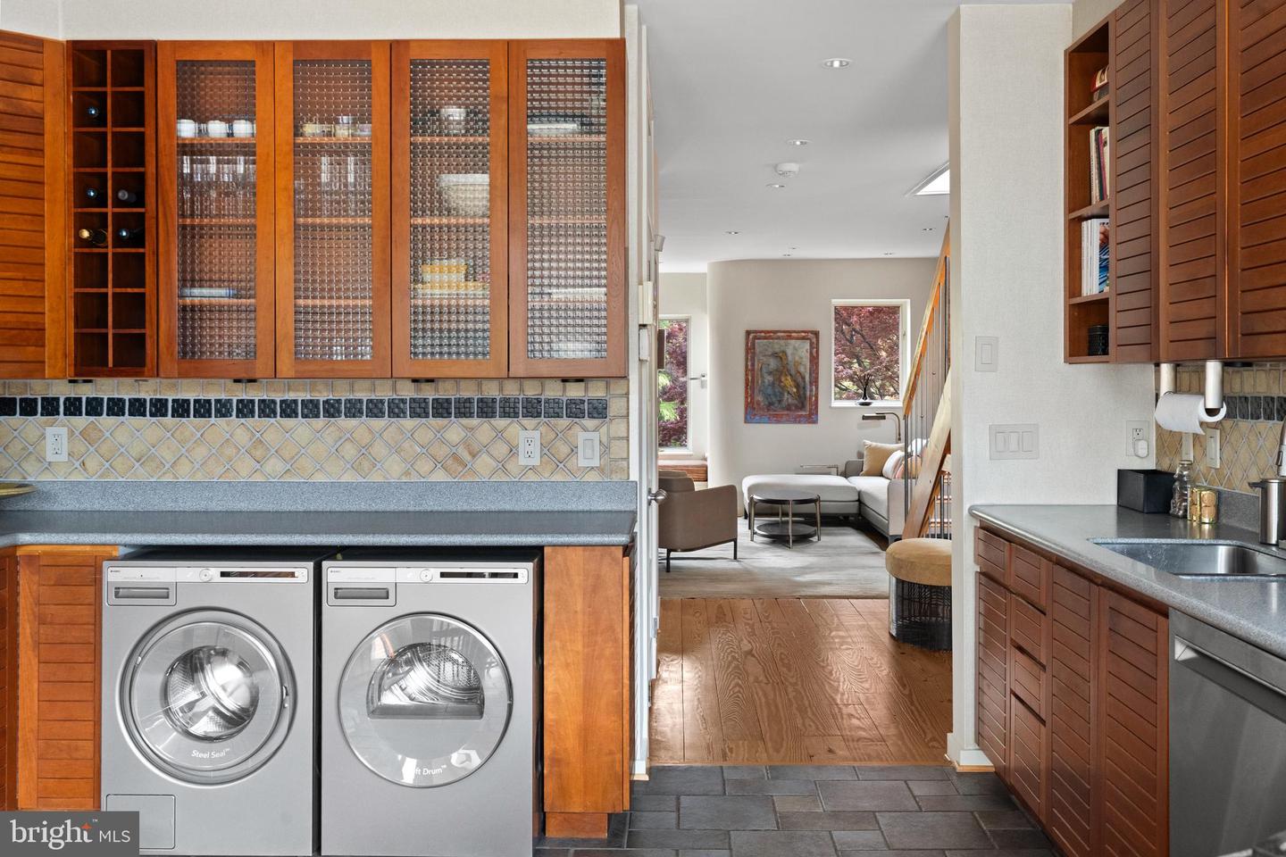1910 BILTMORE ST NW #2, WASHINGTON, District Of Columbia 20009, 2 Bedrooms Bedrooms, ,2 BathroomsBathrooms,Residential,For sale,1910 BILTMORE ST NW #2,DCDC2195086 MLS # DCDC2195086