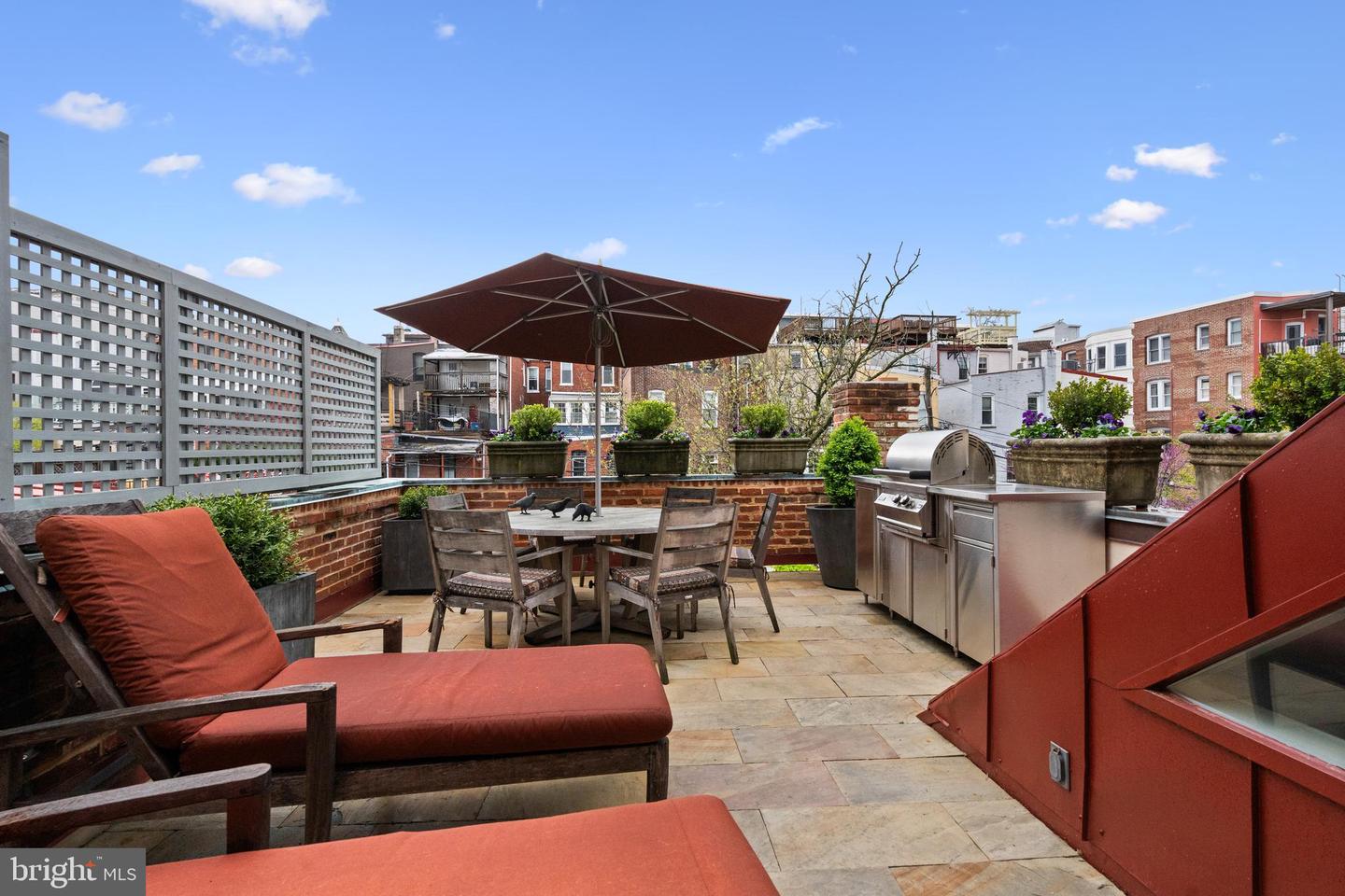 1910 BILTMORE ST NW #2, WASHINGTON, District Of Columbia 20009, 2 Bedrooms Bedrooms, ,2 BathroomsBathrooms,Residential,For sale,1910 BILTMORE ST NW #2,DCDC2195086 MLS # DCDC2195086