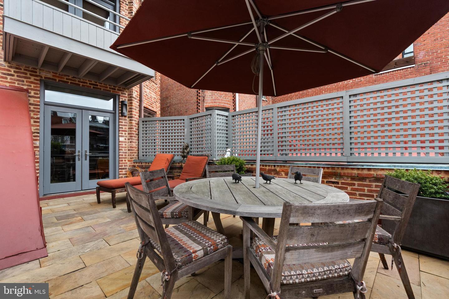 1910 BILTMORE ST NW #2, WASHINGTON, District Of Columbia 20009, 2 Bedrooms Bedrooms, ,2 BathroomsBathrooms,Residential,For sale,1910 BILTMORE ST NW #2,DCDC2195086 MLS # DCDC2195086