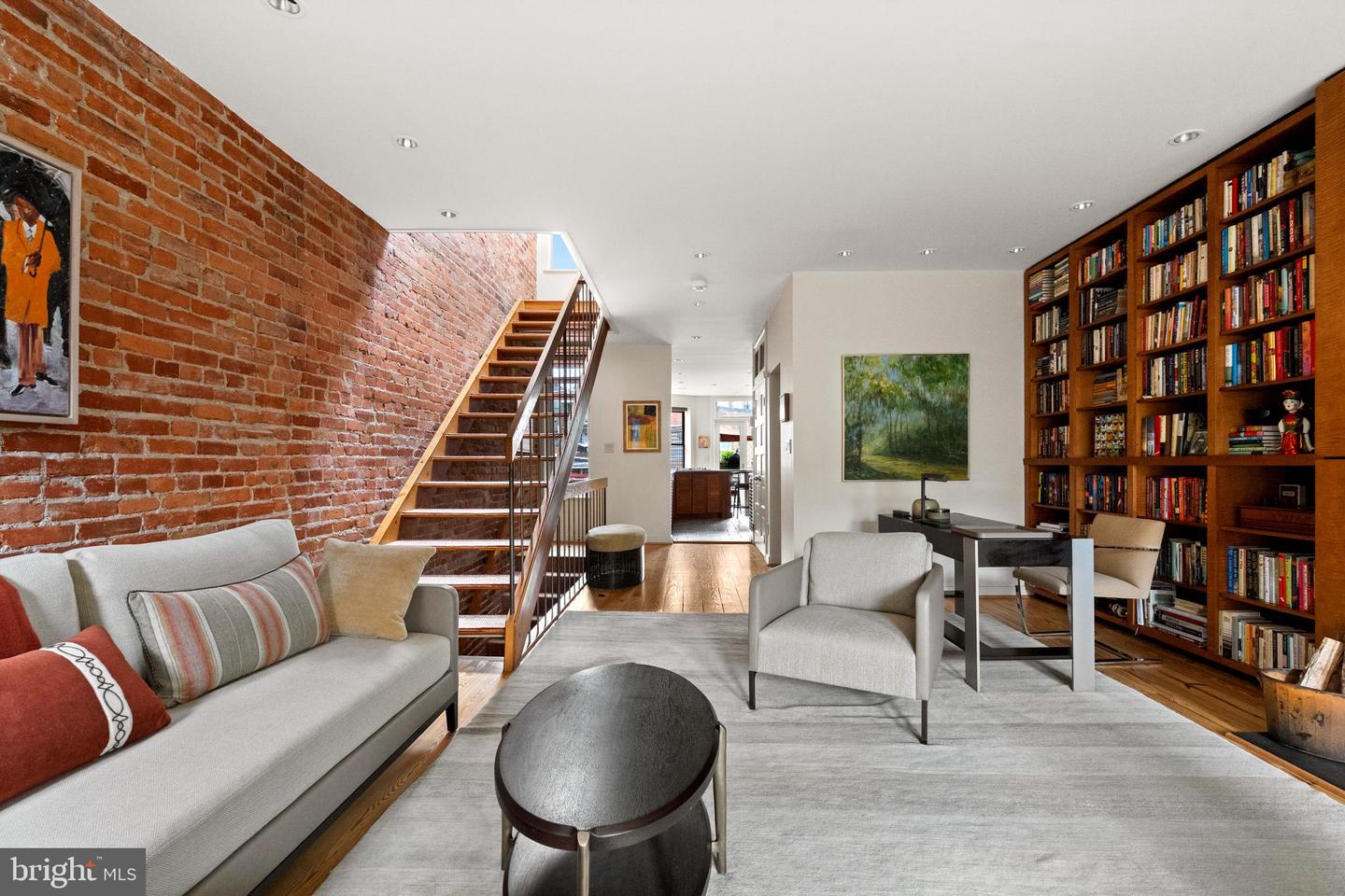 1910 BILTMORE ST NW #2, WASHINGTON, District Of Columbia 20009, 2 Bedrooms Bedrooms, ,2 BathroomsBathrooms,Residential,For sale,1910 BILTMORE ST NW #2,DCDC2195086 MLS # DCDC2195086