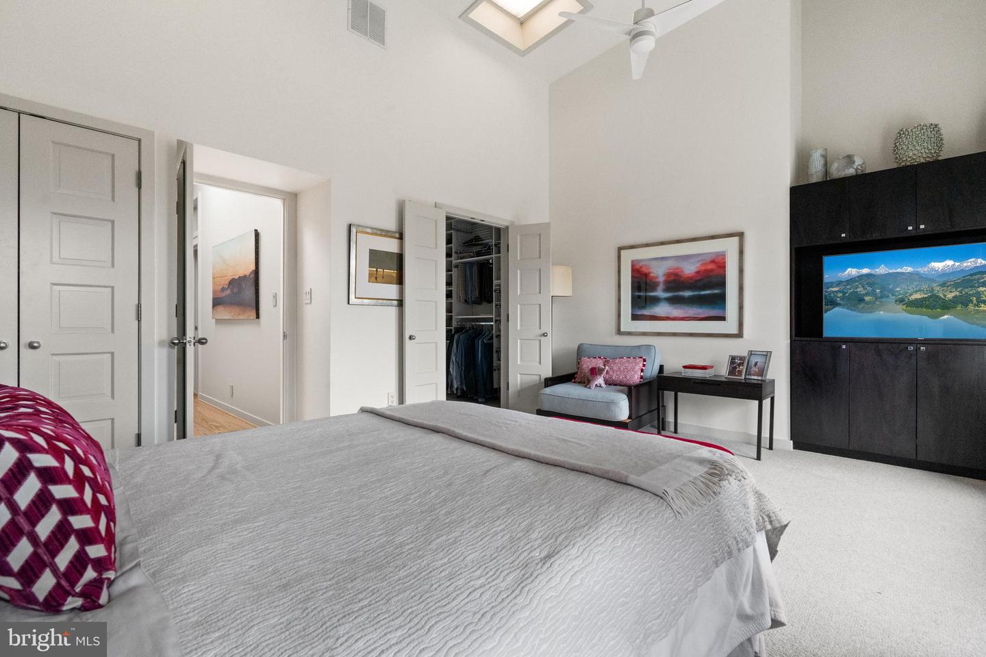 1910 BILTMORE ST NW #2, WASHINGTON, District Of Columbia 20009, 2 Bedrooms Bedrooms, ,2 BathroomsBathrooms,Residential,For sale,1910 BILTMORE ST NW #2,DCDC2195086 MLS # DCDC2195086