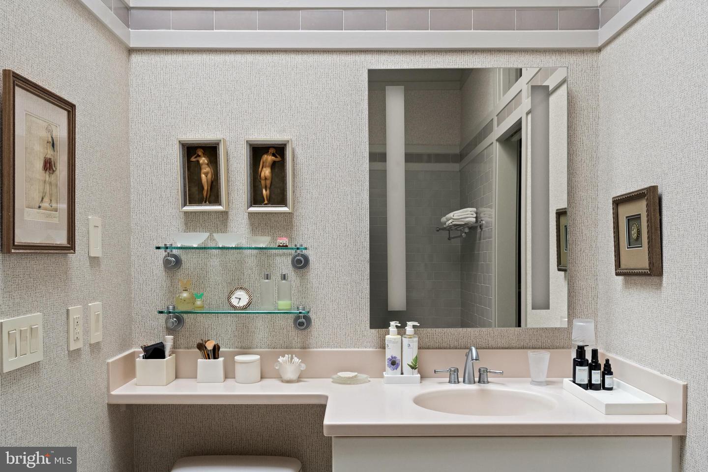 1910 BILTMORE ST NW #2, WASHINGTON, District Of Columbia 20009, 2 Bedrooms Bedrooms, ,2 BathroomsBathrooms,Residential,For sale,1910 BILTMORE ST NW #2,DCDC2195086 MLS # DCDC2195086