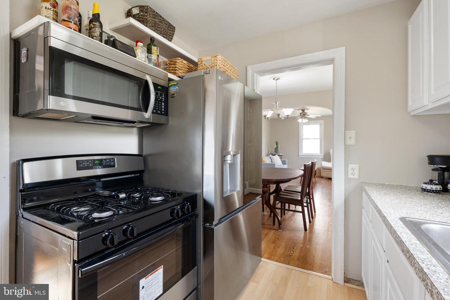 3809 13TH ST S, ARLINGTON, Virginia 22204, 3 Bedrooms Bedrooms, ,1 BathroomBathrooms,Residential,For sale,3809 13TH ST S,VAAR2056050 MLS # VAAR2056050