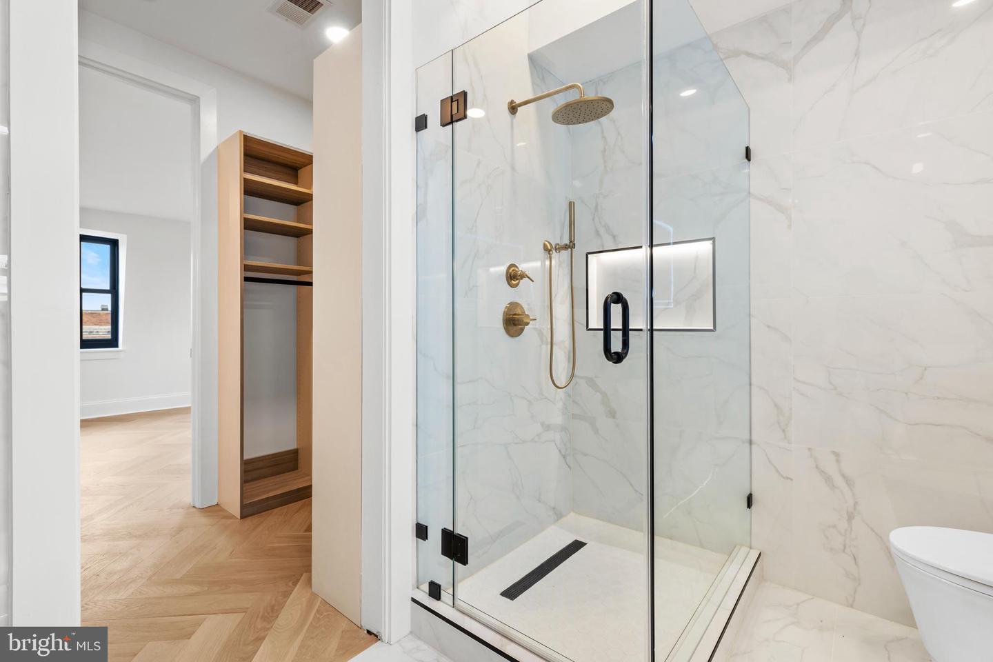 733 EUCLID ST NW #302, WASHINGTON, District Of Columbia 20001, 4 Bedrooms Bedrooms, ,4 BathroomsBathrooms,Residential,For sale,733 EUCLID ST NW #302,DCDC2195624 MLS # DCDC2195624