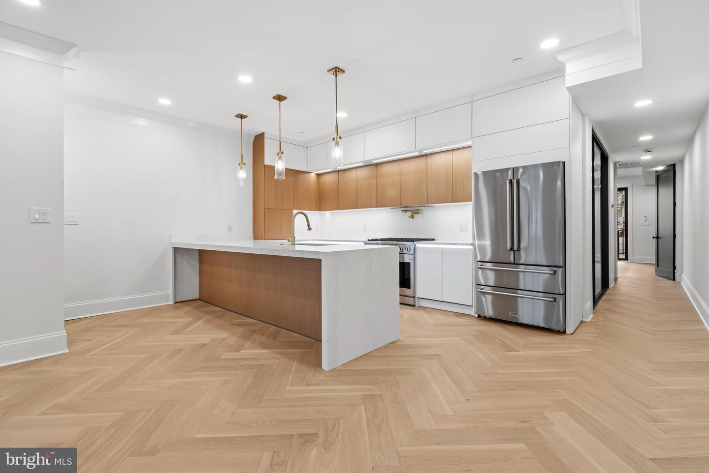 733 EUCLID ST NW #302, WASHINGTON, District Of Columbia 20001, 4 Bedrooms Bedrooms, ,4 BathroomsBathrooms,Residential,For sale,733 EUCLID ST NW #302,DCDC2195624 MLS # DCDC2195624