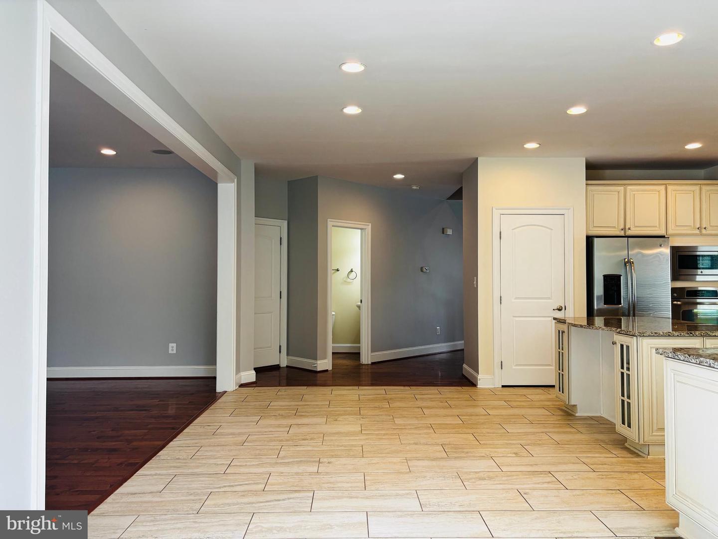 8457 AMANDA PLACE, VIENNA, Virginia 22180, 5 Bedrooms Bedrooms, ,4 BathroomsBathrooms,Residential,For sale,8457 AMANDA PLACE,VAFX2234582 MLS # VAFX2234582