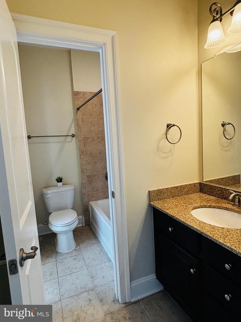 8457 AMANDA PLACE, VIENNA, Virginia 22180, 5 Bedrooms Bedrooms, ,4 BathroomsBathrooms,Residential,For sale,8457 AMANDA PLACE,VAFX2234582 MLS # VAFX2234582