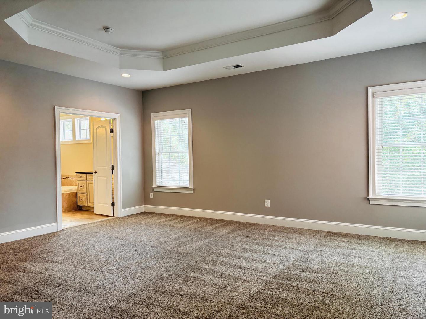 8457 AMANDA PLACE, VIENNA, Virginia 22180, 5 Bedrooms Bedrooms, ,4 BathroomsBathrooms,Residential,For sale,8457 AMANDA PLACE,VAFX2234582 MLS # VAFX2234582