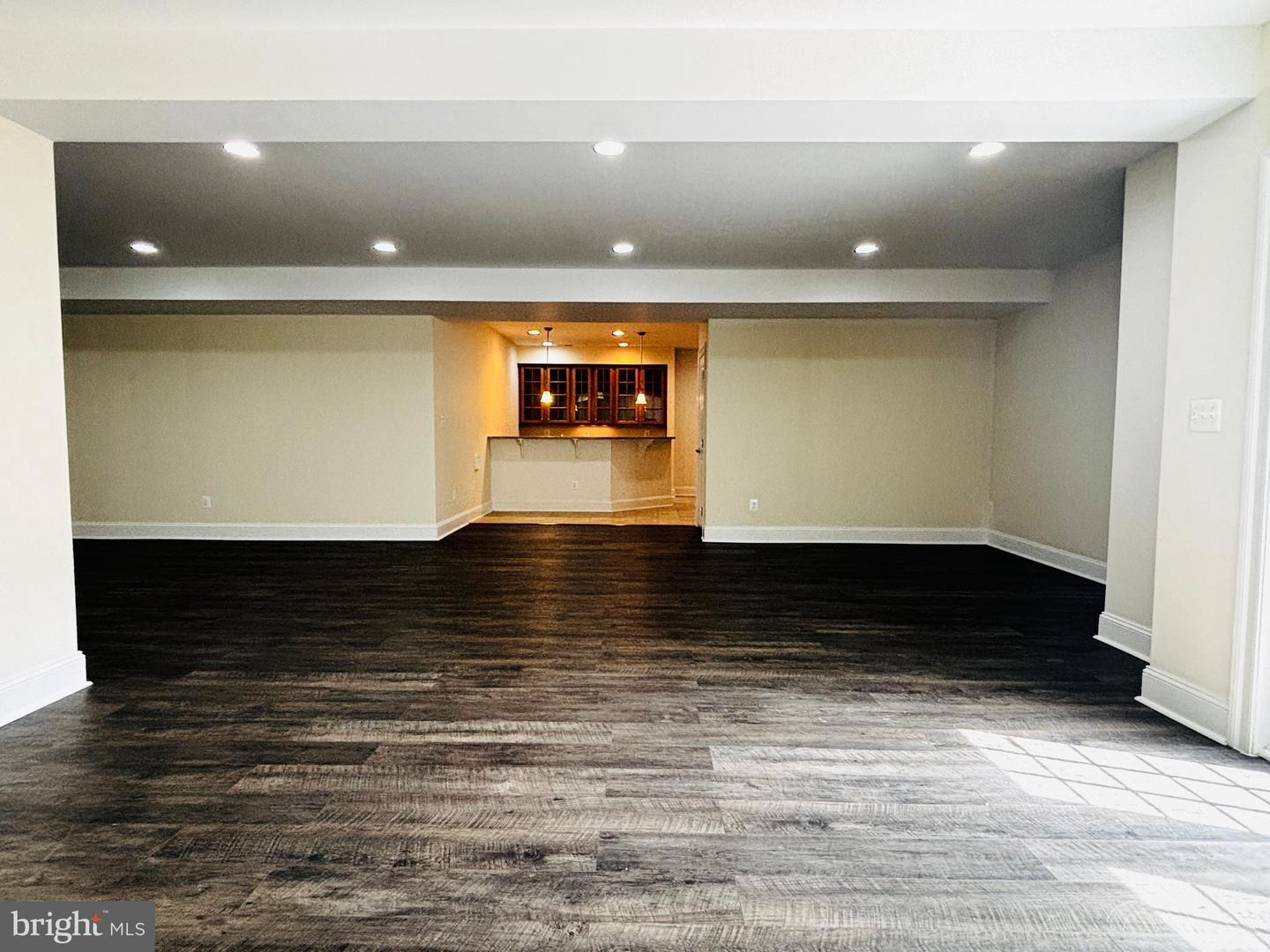 8457 AMANDA PLACE, VIENNA, Virginia 22180, 5 Bedrooms Bedrooms, ,4 BathroomsBathrooms,Residential,For sale,8457 AMANDA PLACE,VAFX2234582 MLS # VAFX2234582
