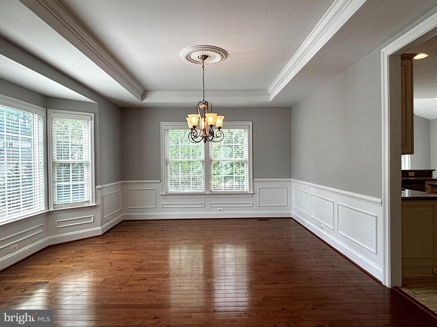 8457 AMANDA PLACE, VIENNA, Virginia 22180, 5 Bedrooms Bedrooms, ,4 BathroomsBathrooms,Residential,For sale,8457 AMANDA PLACE,VAFX2234582 MLS # VAFX2234582