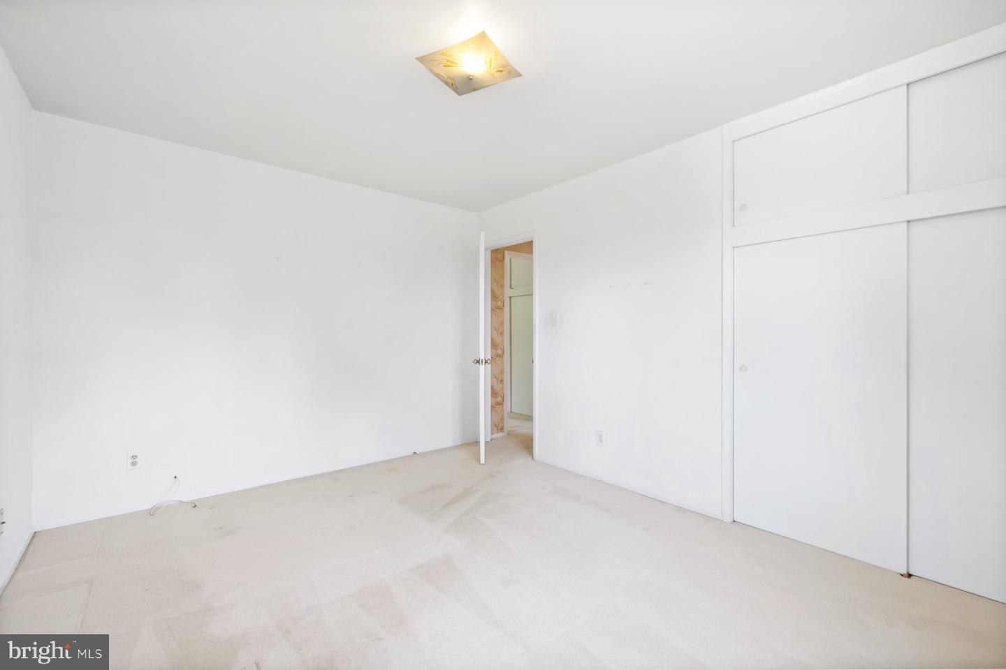 5304 MOULTRIE RD, SPRINGFIELD, Virginia 22151, 4 Bedrooms Bedrooms, ,2 BathroomsBathrooms,Residential,For sale,5304 MOULTRIE RD,VAFX2234618 MLS # VAFX2234618