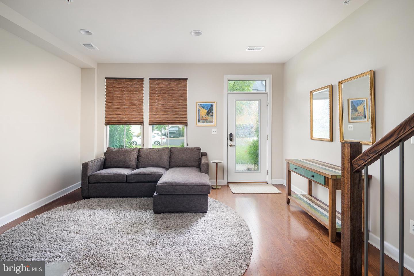 22355 EXE SQ, ASHBURN, Virginia 20148, 3 Bedrooms Bedrooms, ,3 BathroomsBathrooms,Residential,For sale,22355 EXE SQ,VALO2094740 MLS # VALO2094740