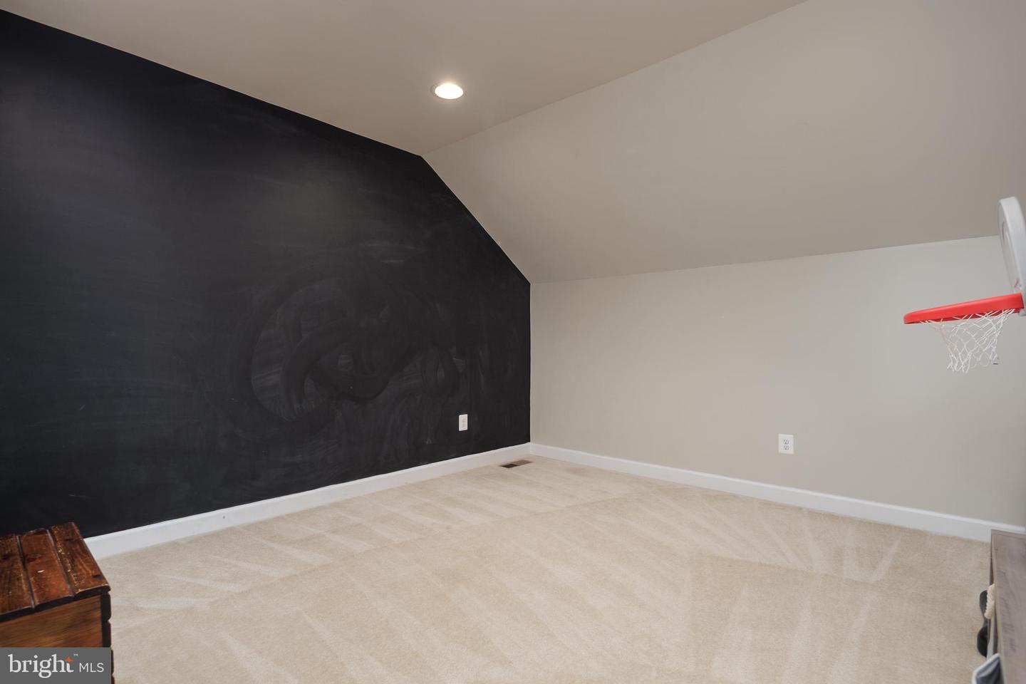 22355 EXE SQ, ASHBURN, Virginia 20148, 3 Bedrooms Bedrooms, ,3 BathroomsBathrooms,Residential,For sale,22355 EXE SQ,VALO2094740 MLS # VALO2094740
