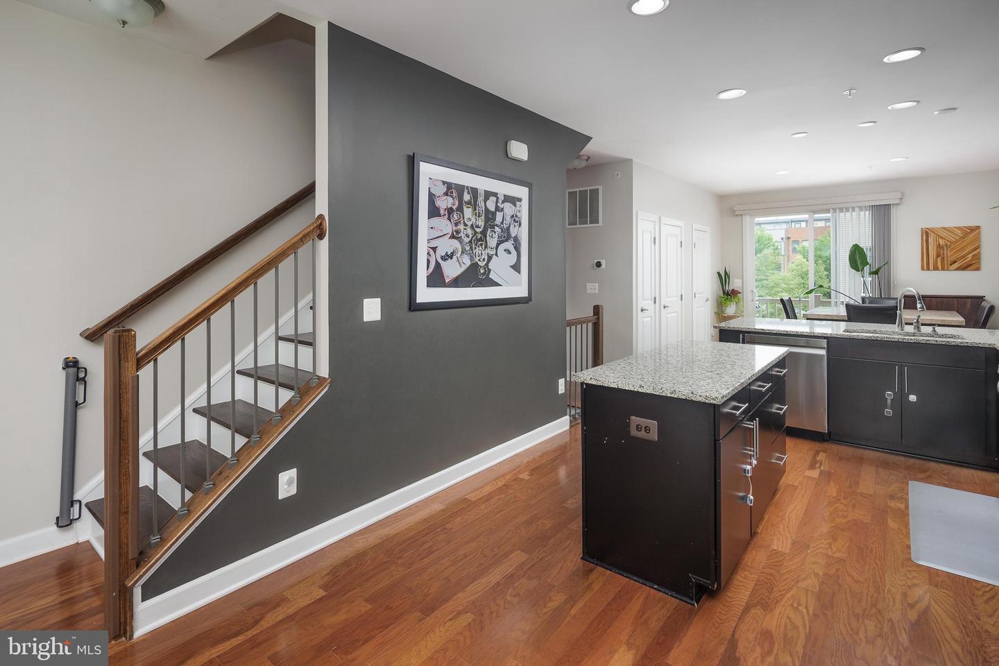 22355 EXE SQ, ASHBURN, Virginia 20148, 3 Bedrooms Bedrooms, ,3 BathroomsBathrooms,Residential,For sale,22355 EXE SQ,VALO2094740 MLS # VALO2094740