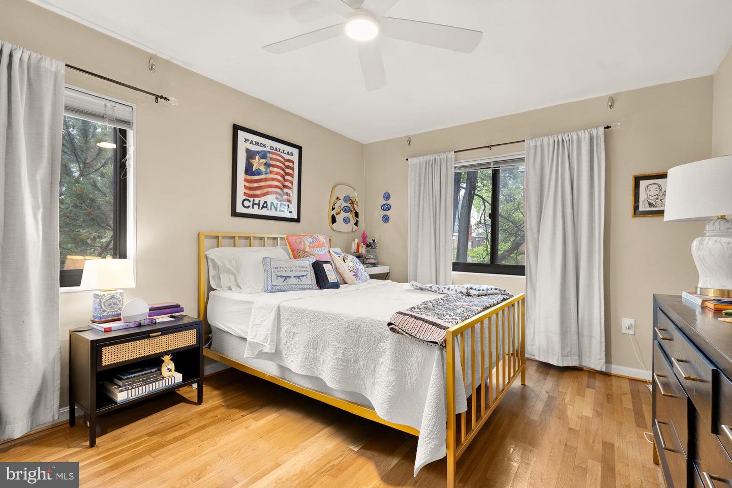 3825 DAVIS PL NW #202, WASHINGTON, District Of Columbia 20007, 2 Bedrooms Bedrooms, ,1 BathroomBathrooms,Residential,For sale,3825 DAVIS PL NW #202,DCDC2197870 MLS # DCDC2197870