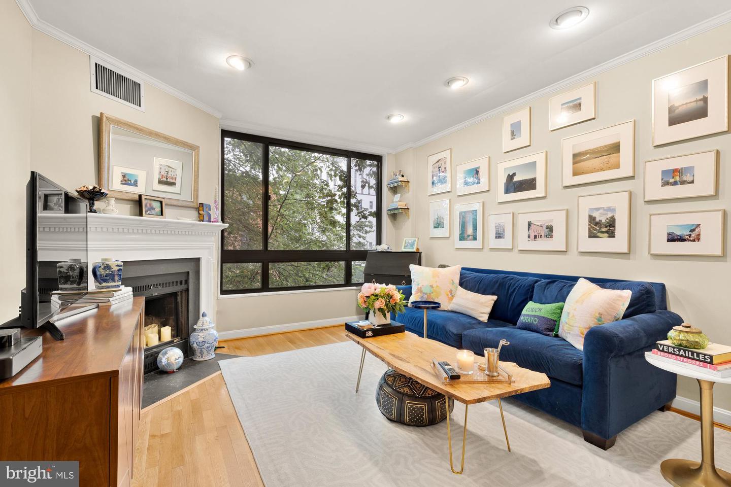 3825 DAVIS PL NW #202, WASHINGTON, District Of Columbia 20007, 2 Bedrooms Bedrooms, ,1 BathroomBathrooms,Residential,For sale,3825 DAVIS PL NW #202,DCDC2197870 MLS # DCDC2197870