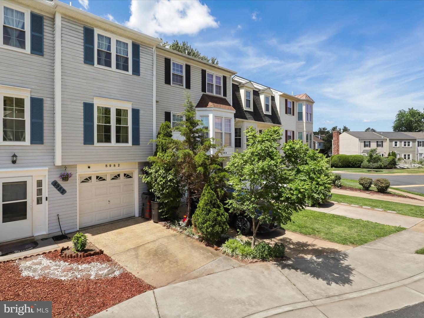 8982 CANNON RIDGE DR, MANASSAS, Virginia 20110, 4 Bedrooms Bedrooms, ,2 BathroomsBathrooms,Residential,For sale,8982 CANNON RIDGE DR,VAMN2008236 MLS # VAMN2008236