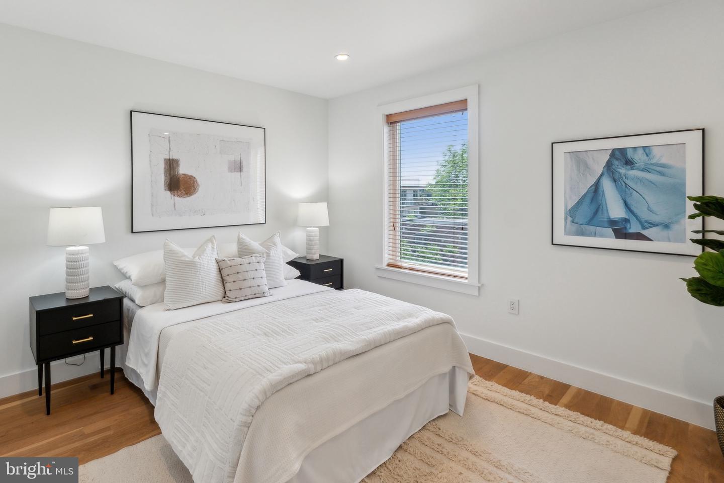 321 L ST NE, WASHINGTON, District Of Columbia 20002, 6 Bedrooms Bedrooms, ,4 BathroomsBathrooms,Residential,For sale,321 L ST NE,DCDC2198332 MLS # DCDC2198332