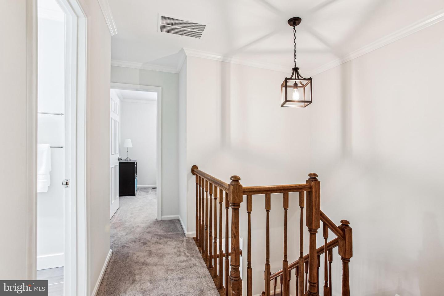 5709 BURKE TOWNE CT, BURKE, Virginia 22015, 3 Bedrooms Bedrooms, ,2 BathroomsBathrooms,Residential,For sale,5709 BURKE TOWNE CT,VAFX2237874 MLS # VAFX2237874