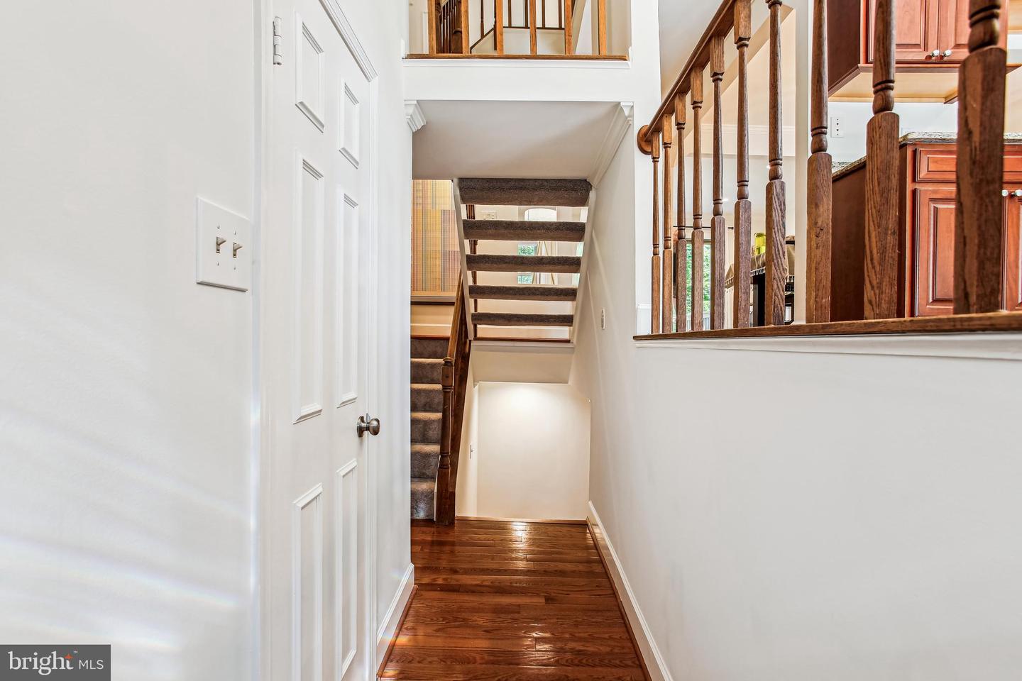 5709 BURKE TOWNE CT, BURKE, Virginia 22015, 3 Bedrooms Bedrooms, ,2 BathroomsBathrooms,Residential,For sale,5709 BURKE TOWNE CT,VAFX2237874 MLS # VAFX2237874