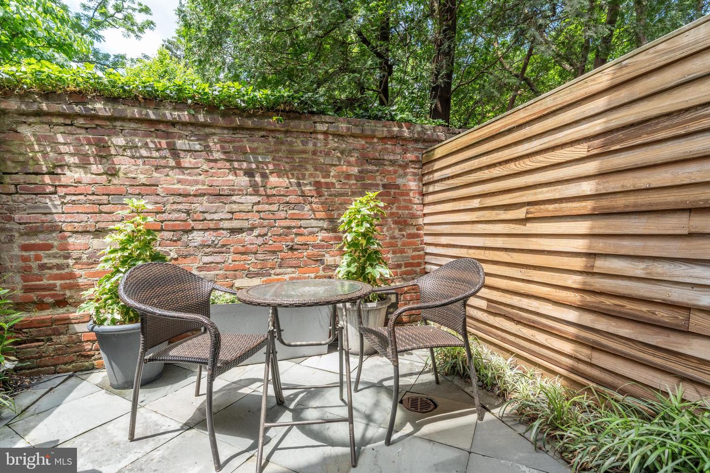 4 POMANDER WALK NW, WASHINGTON, District Of Columbia 20007, 2 Bedrooms Bedrooms, ,1 BathroomBathrooms,Residential,For sale,4 POMANDER WALK NW,DCDC2198574 MLS # DCDC2198574